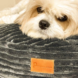 Dieses beruhigende Macaron Hundebett Flauschig  eignet sich hervorragend als Haustierliege oder als Haustierbett und hilft Hunden mit Arthritis, Gelenkproblemen und älteren Hunden.