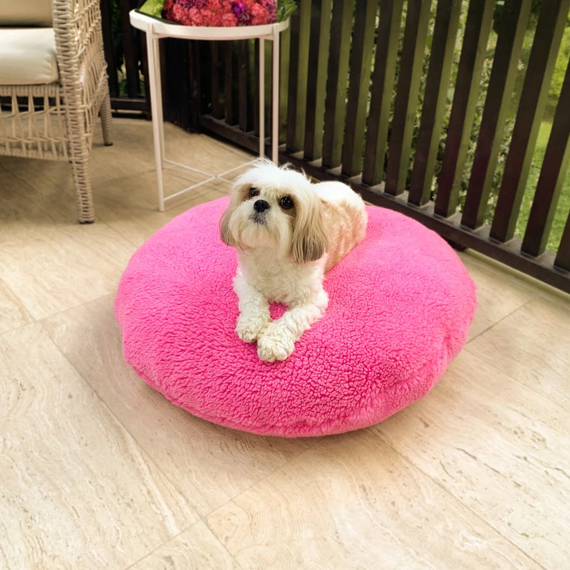 Wenn Sie etwas suchen, in dem Ihr Welpe gerne schläft, ist die Boule Hundebett Waschbar eine großartige Option.