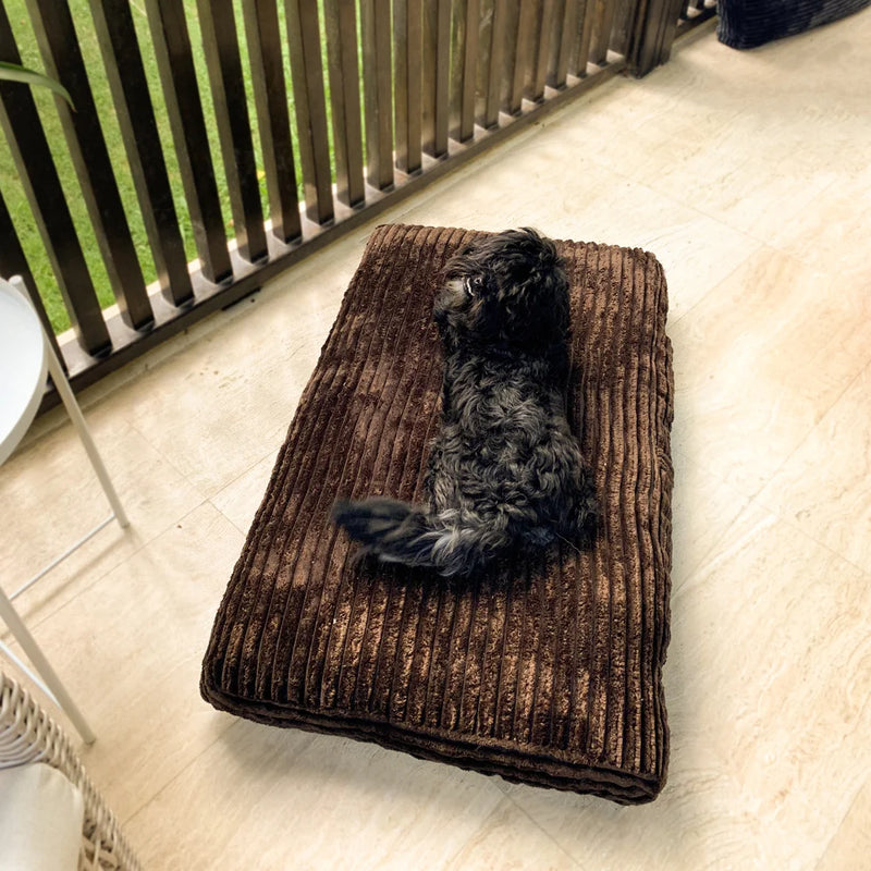 Wir stellen die bequemsten orthopädischen Hundebett Waschbar, Haustiermatten und Decken her. 